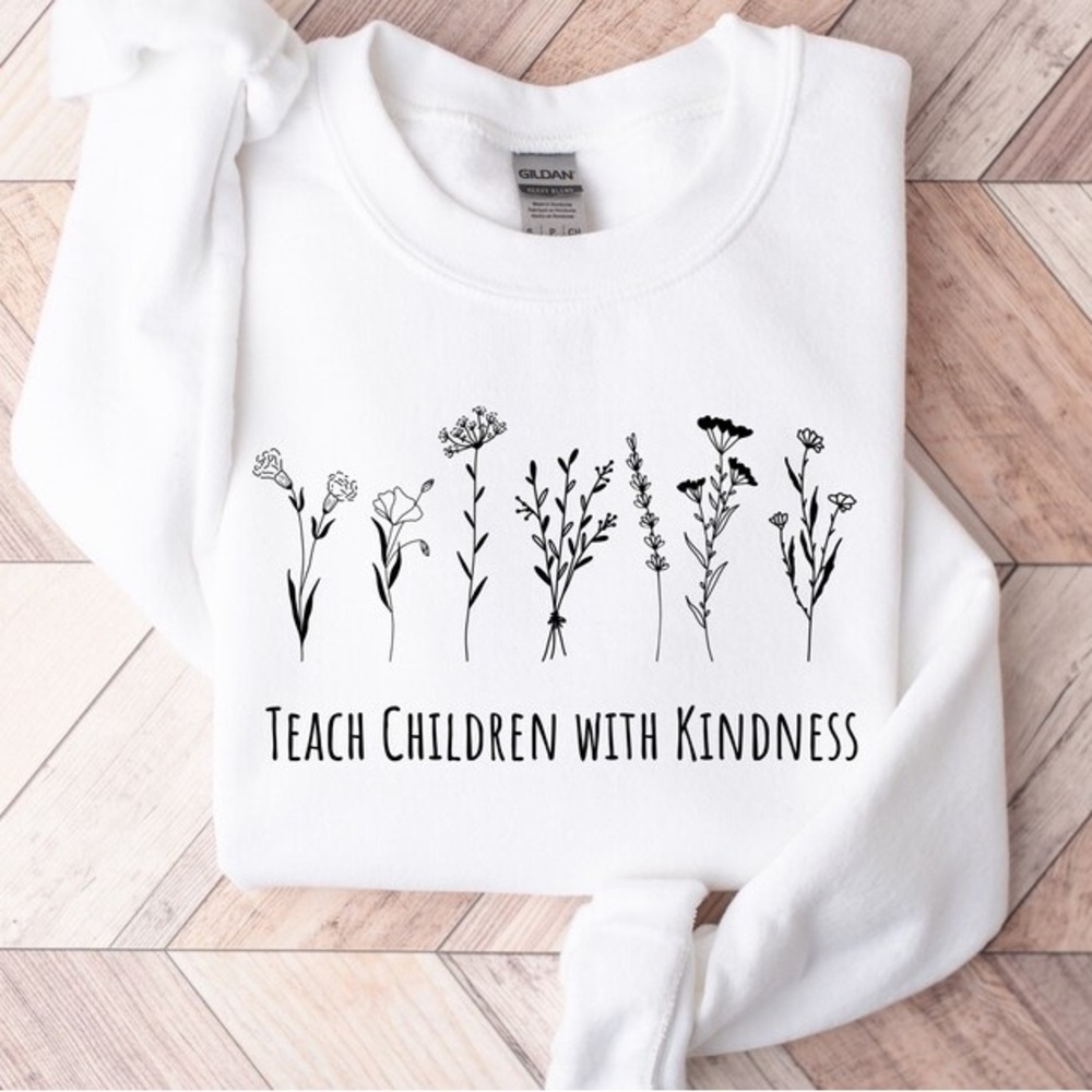 🌸LOWEST PRICE🌸Floral Graphic Crew Neck Sweater